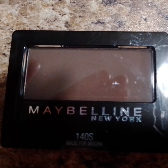Maybelline Bundle - Picture 2 of 5